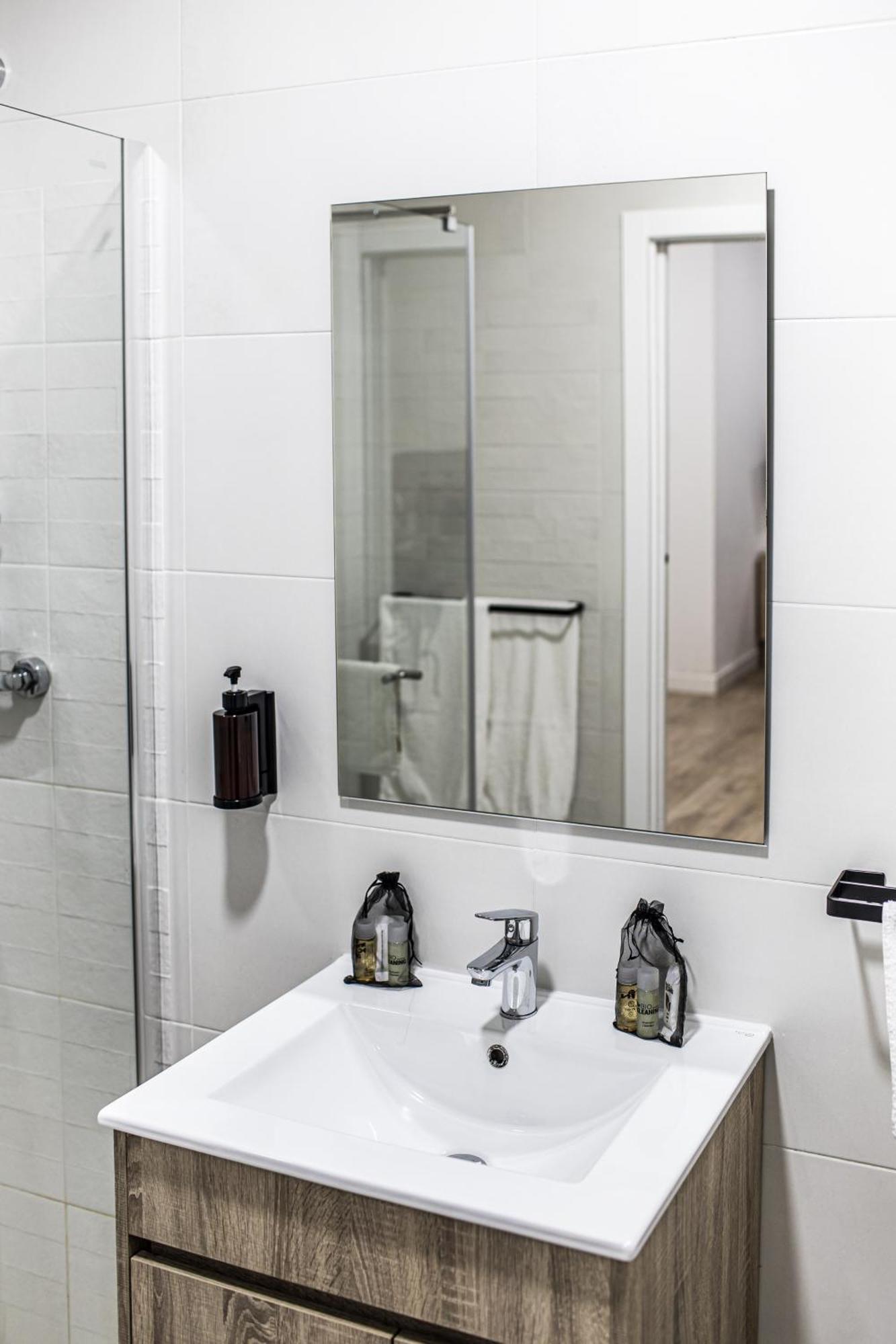 Apartamentos Luxury En San Juan バダホス エクステリア 写真